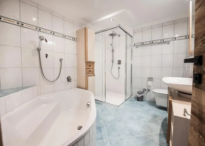 Astenhof Familie Hummel Apartment Fuegen