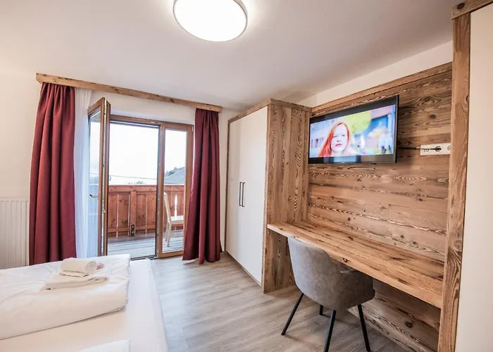 Astenhof Familie Hummel Apartment Fuegen