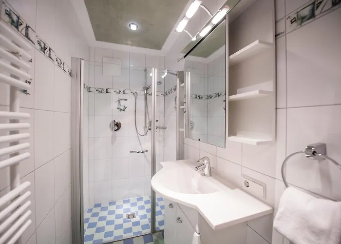 Astenhof Familie Hummel *